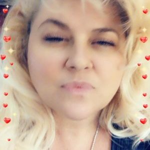 Meet your Posher, Sheri